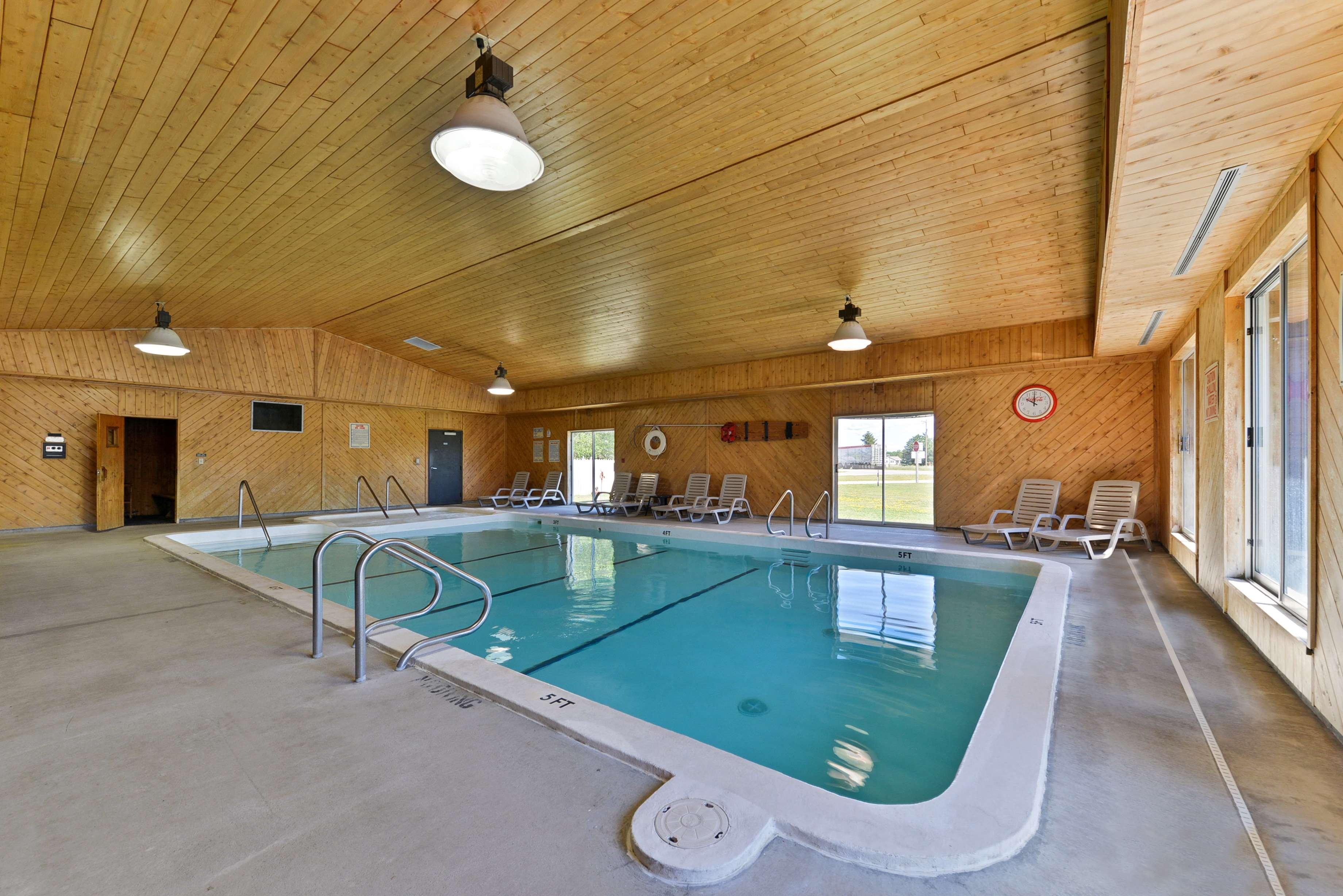 Americas Best Value Inn & Suites - Tahquamenon Country Newberry Luaran gambar