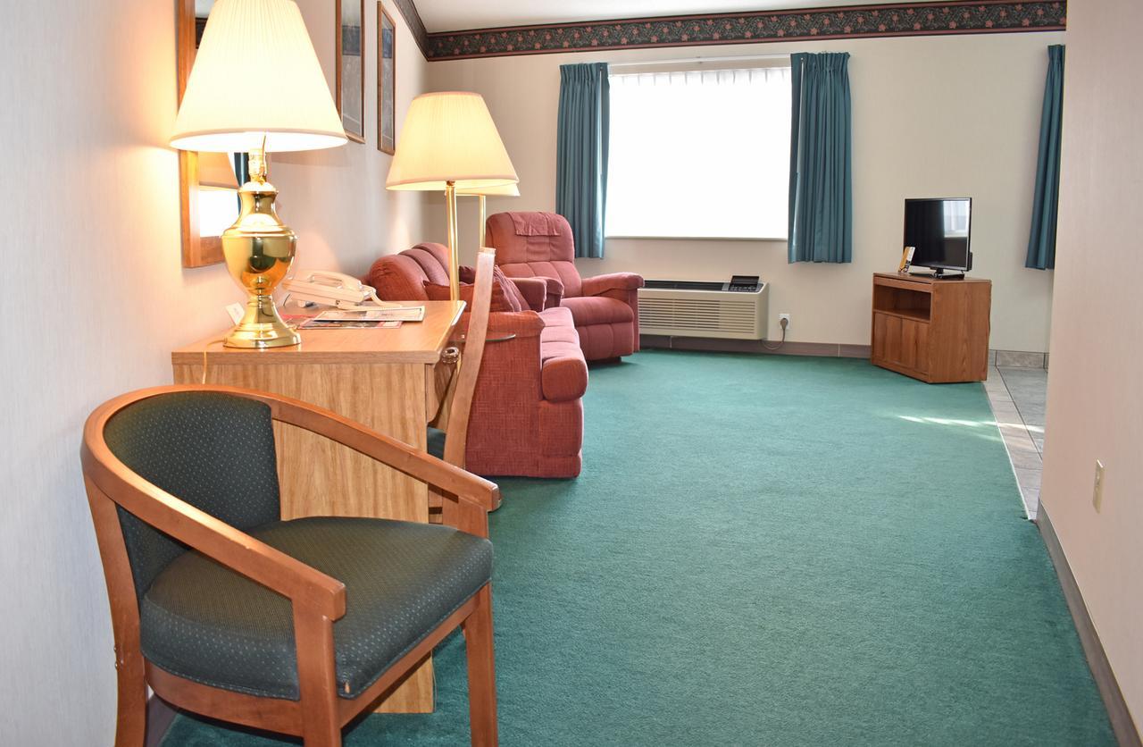 Americas Best Value Inn & Suites - Tahquamenon Country Newberry Luaran gambar