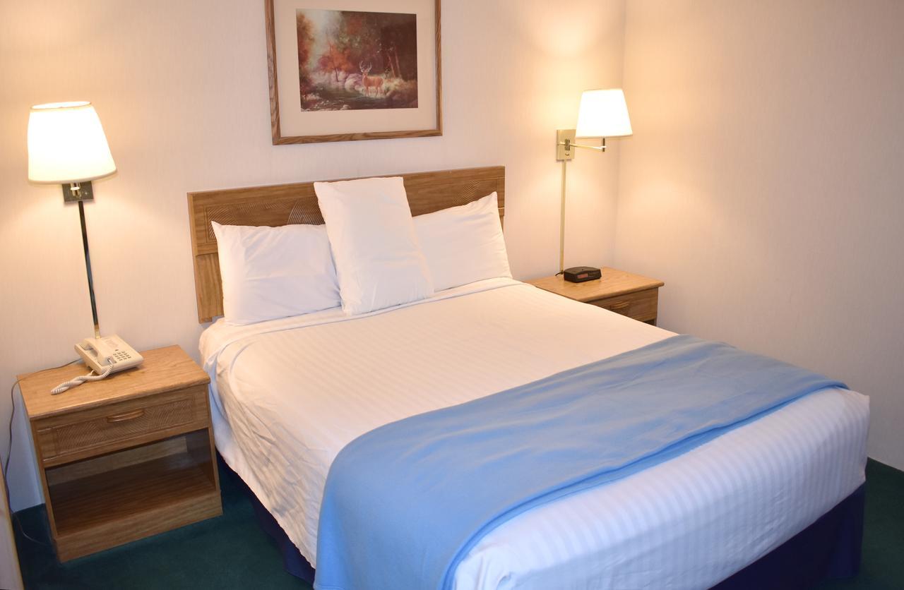Americas Best Value Inn & Suites - Tahquamenon Country Newberry Luaran gambar